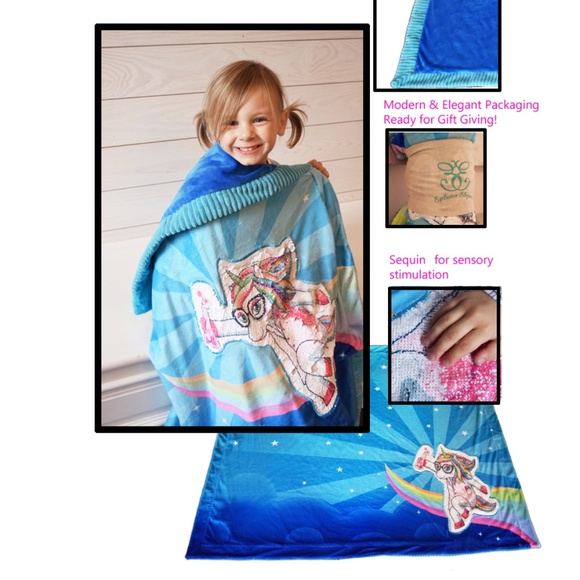 Reverse flip sequin unicorn glow dark blanket thro - Picture 5 of 8
